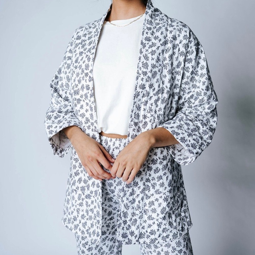 Bobbie Wren Quilted Floral Jacket - Picture 2 of 3
